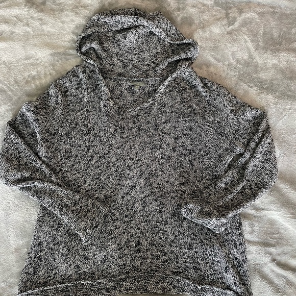 American Eagle Don’t Ask Why Sweater with hoodie - Picture 8 of 8